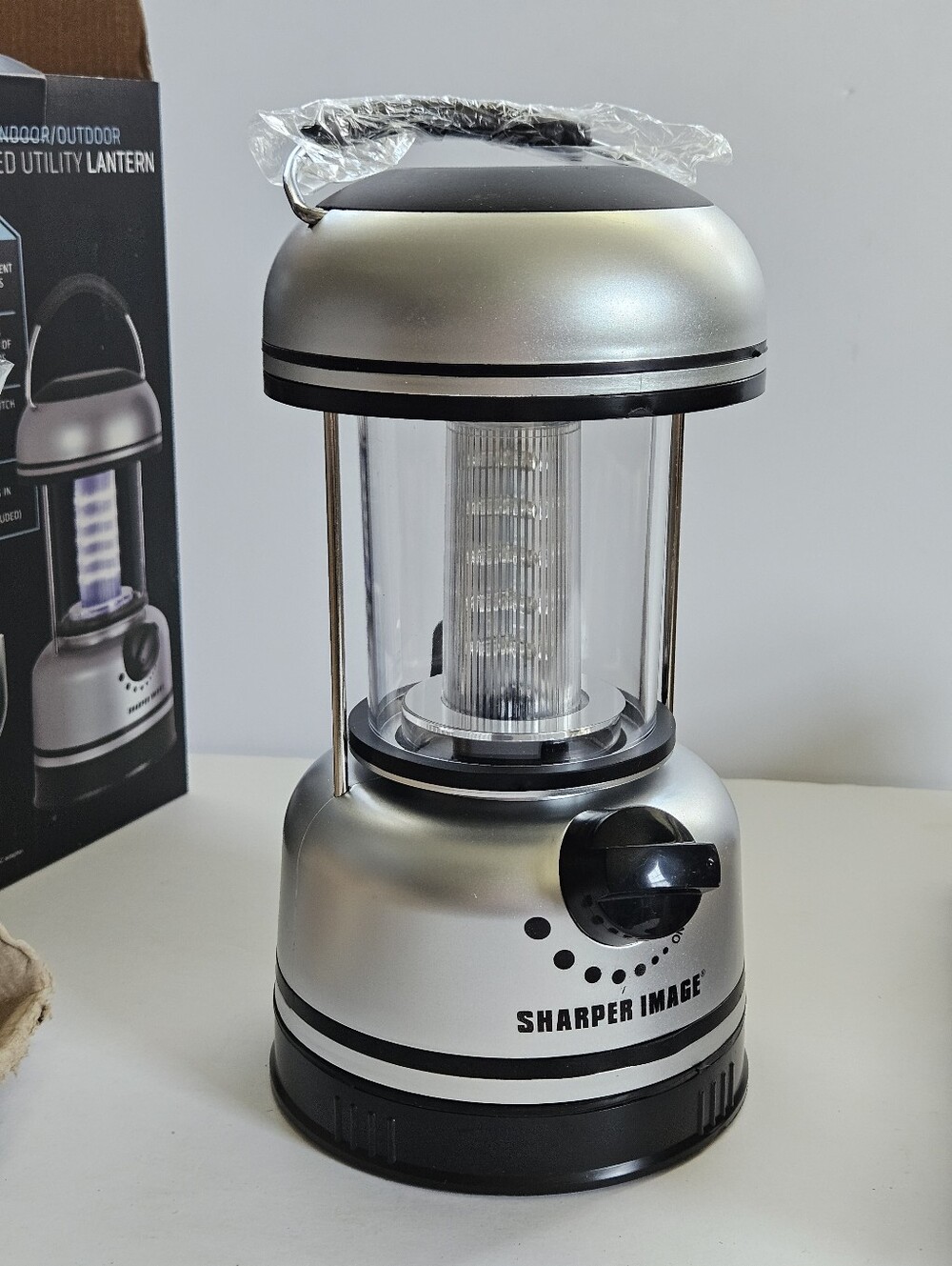 Sharper Image Indoor Outdoor 20 LED Utility Lantern Battery Power Camping Light